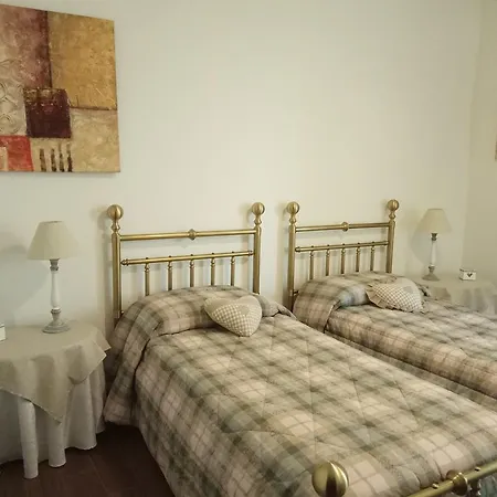 La Siesta בית הארחה